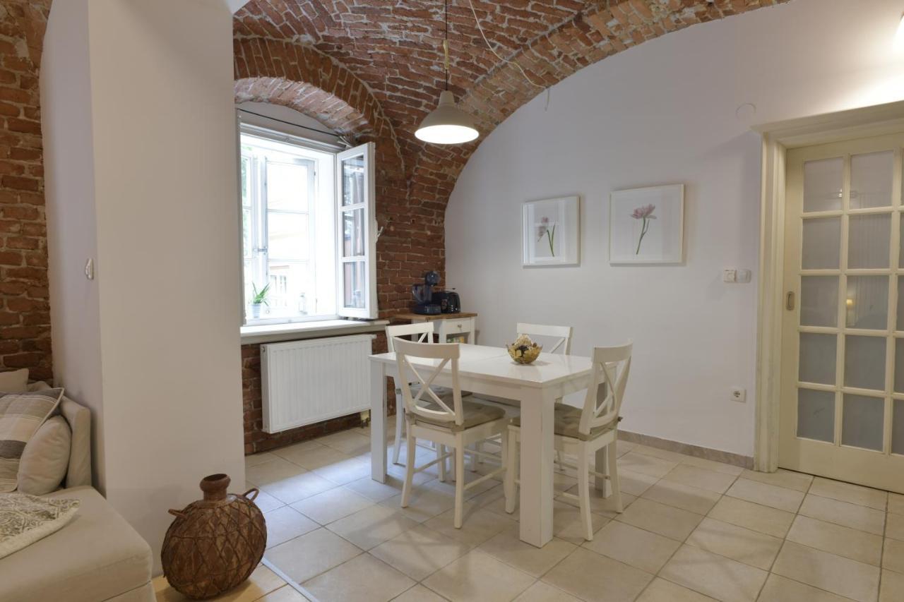 Apartment Azalea Загреб Екстер'єр фото